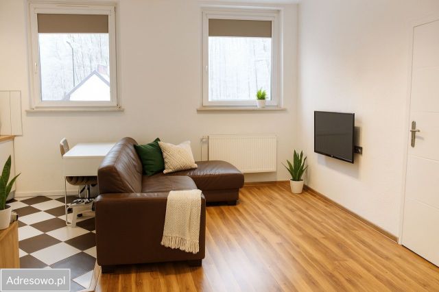 Mieszkanie 2-pokojowe Bytom Łagiewniki, ul. Fabryczna. Zdjęcie 1