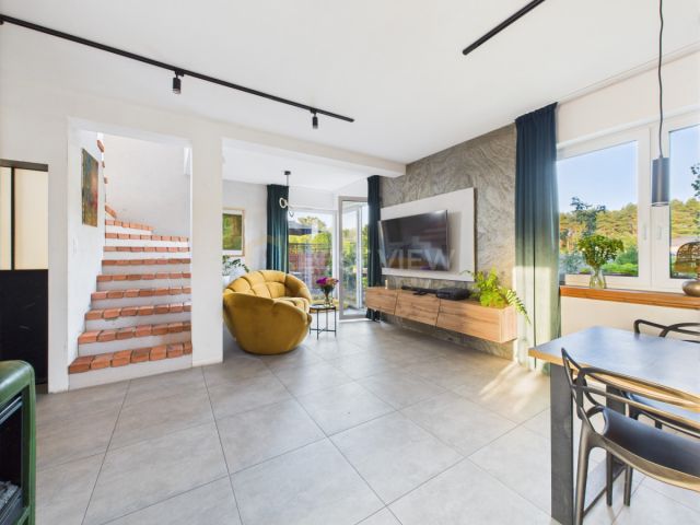 bliźniak, 5 pokoi Łomianki Dolne, ul. Brzegowa. Zdjęcie 3