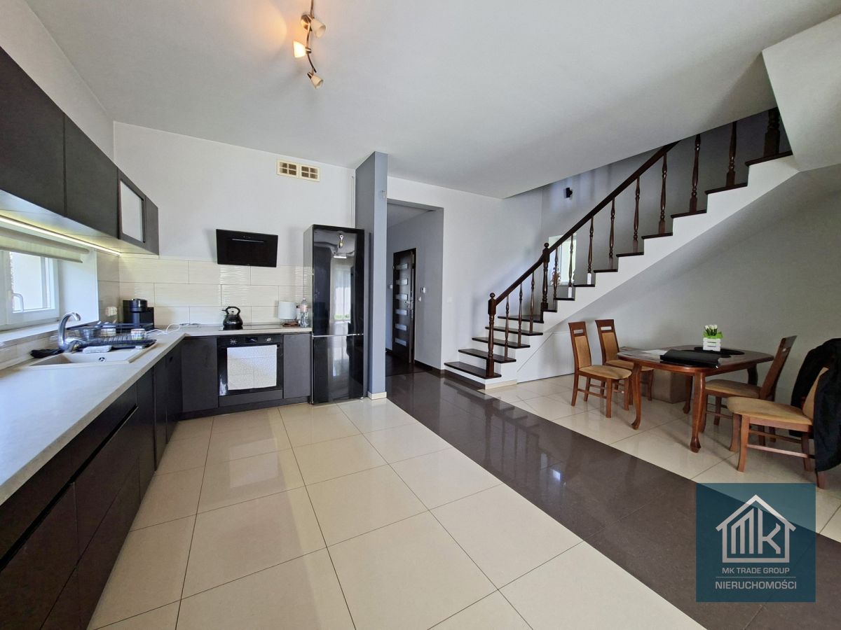 dom wolnostojący, 4 pokoje Niepołomice, ul. Słoneczna. Zdjęcie 8