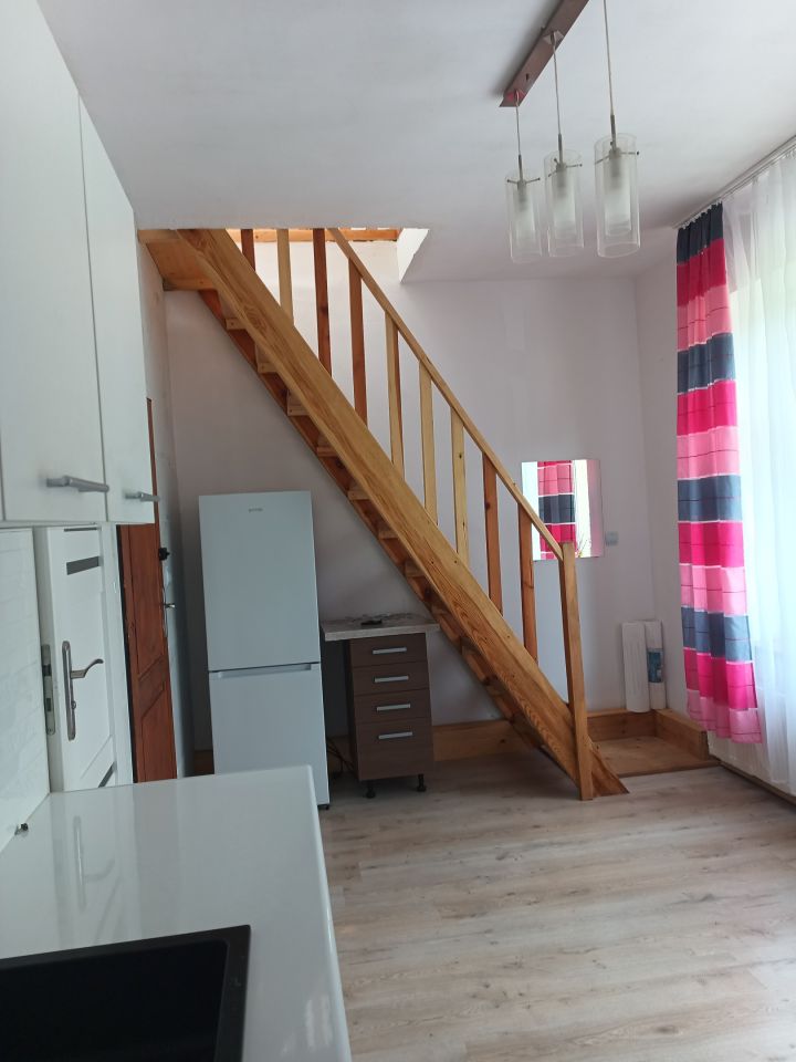 Mieszkanie 2-pokojowe Błaszki, Pl. Niepodległości. Zdjęcie 2