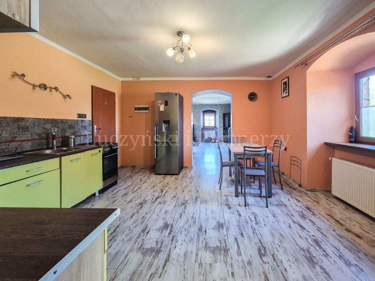 dom wolnostojący, 7 pokoi Rząśnik. Zdjęcie 8