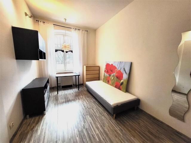 Mieszkanie 5-pokojowe Katowice Śródmieście, ul. Henryka Sienkiewicza. Zdjęcie 9