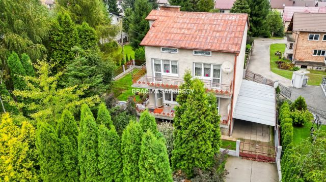 dom wolnostojący, 5 pokoi Tarnów Mościce, ul. Kasprzyków. Zdjęcie 1