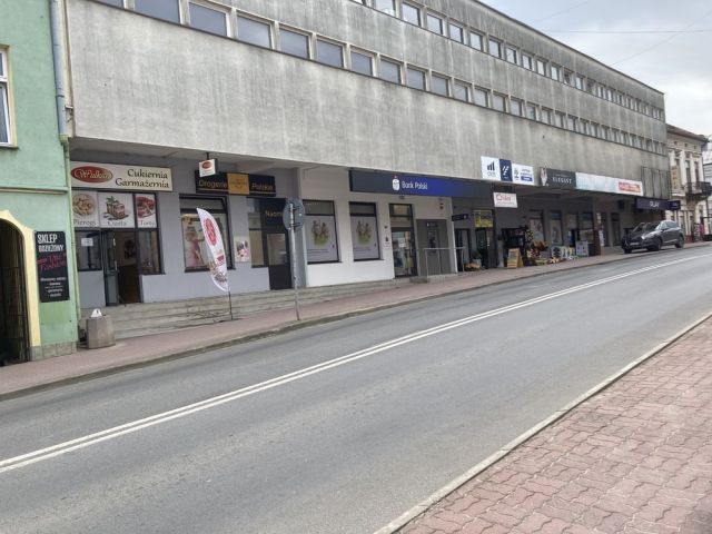 Lokal Brzozów, ul. Adama Mickiewicza. Zdjęcie 1