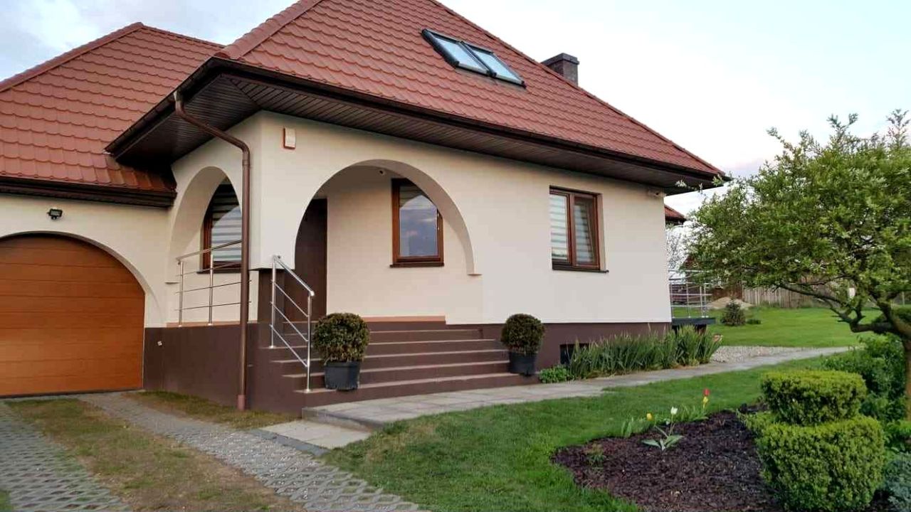 dom wolnostojący, 5 pokoi Giełczyn. Zdjęcie 1