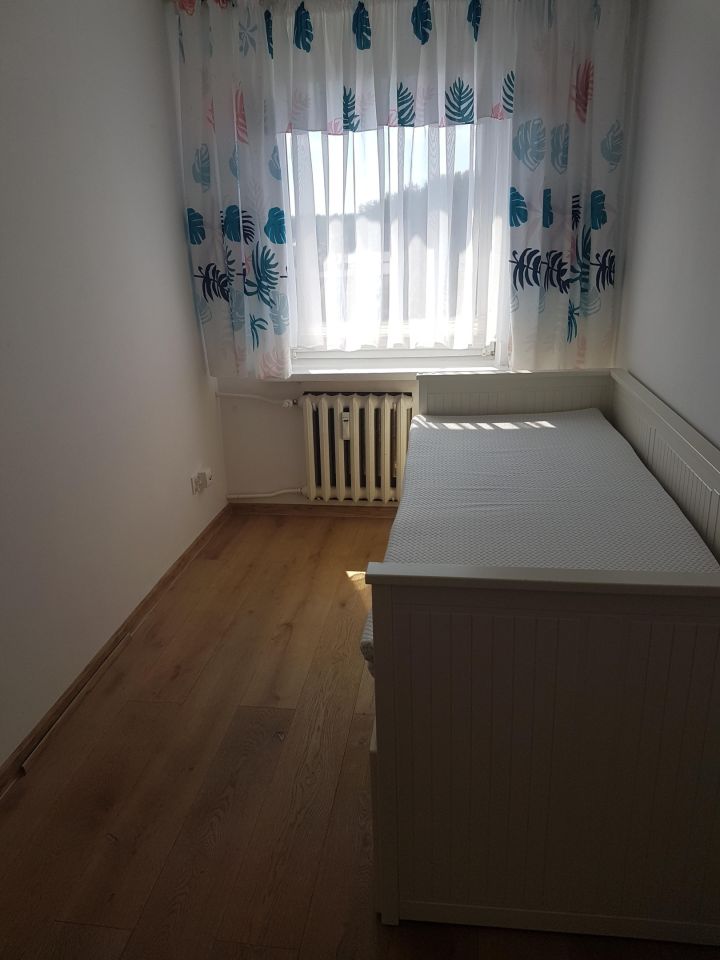 Mieszkanie 3-pokojowe Żyrardów Centrum, ul. Marii Skłodowskiej-Curie. Zdjęcie 3