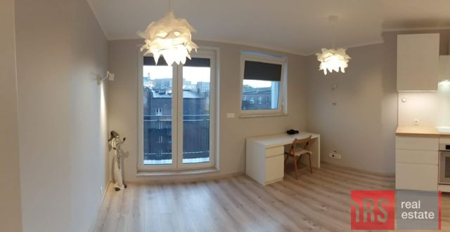 Mieszkanie 1-pokojowe Warszawa Praga, ul. Białostocka. Zdjęcie 1