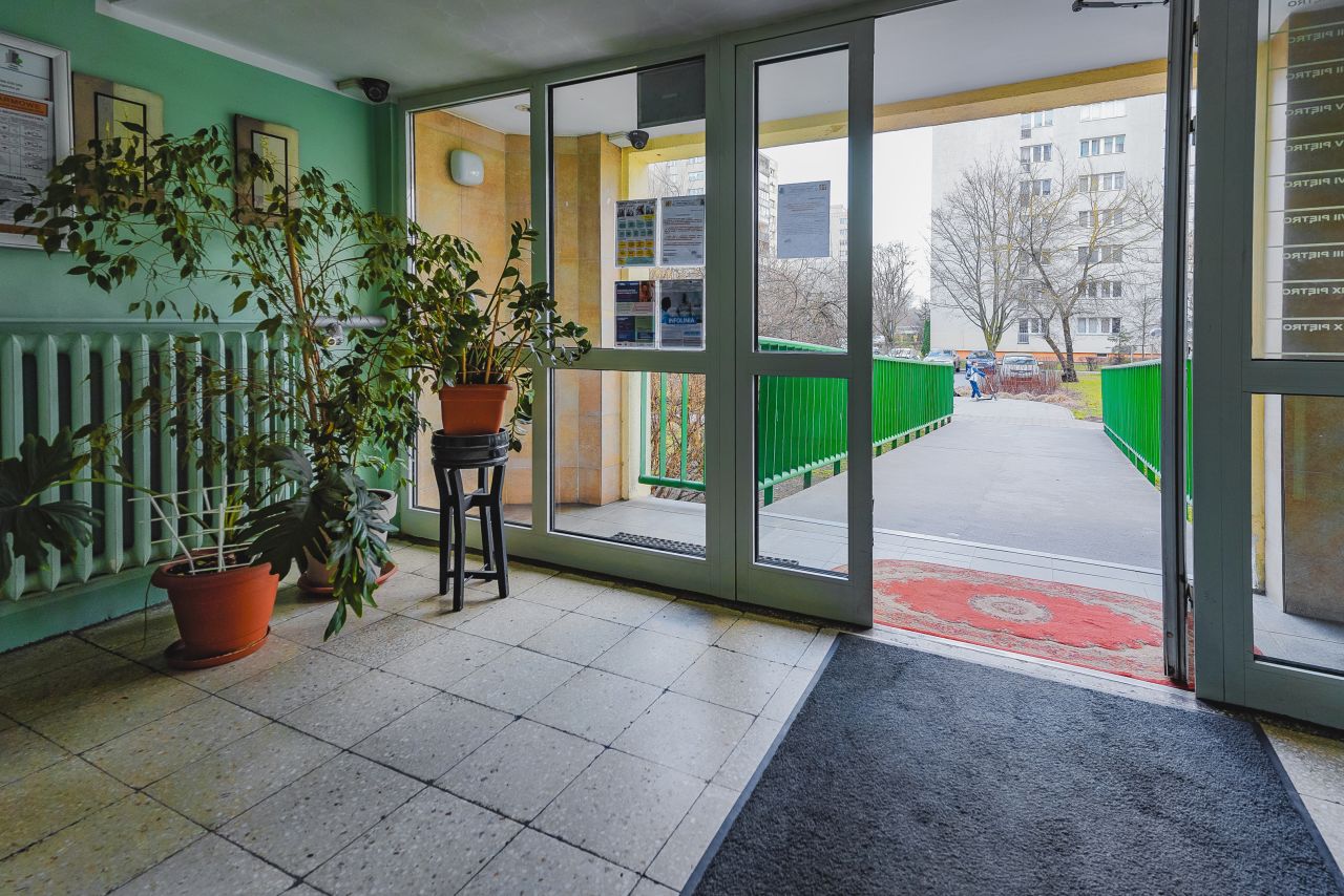 Mieszkanie 4-pokojowe Warszawa Mokotów, ul. Sardyńska. Zdjęcie 1