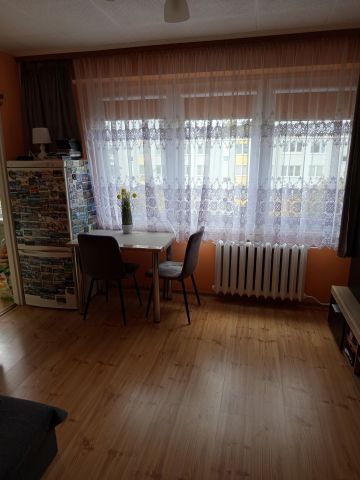 Mieszkanie 2-pokojowe Mielec Borek, ul. Jerzego Bajana. Zdjęcie 1