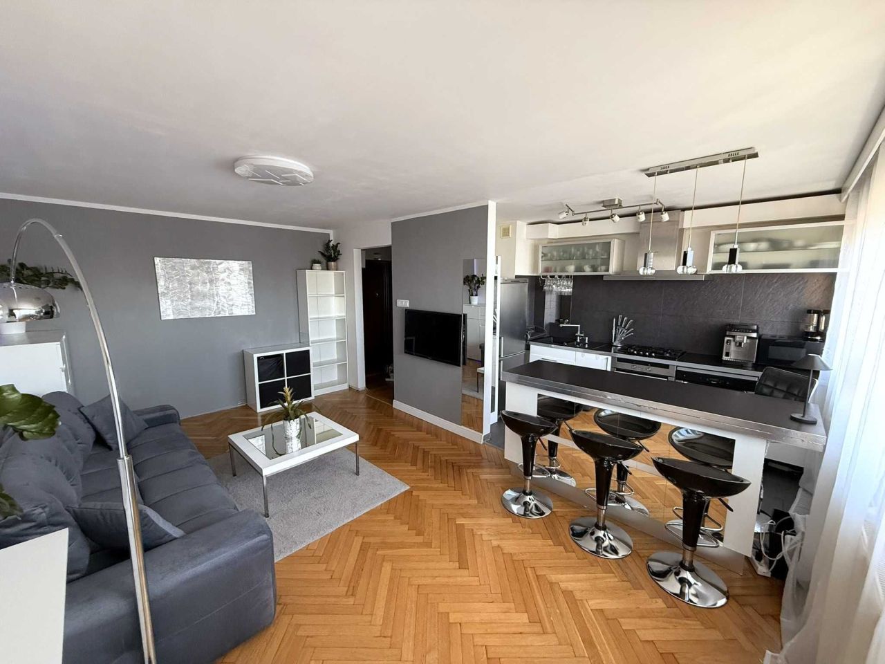 Mieszkanie 2-pokojowe Warszawa Ochota. Zdjęcie 1