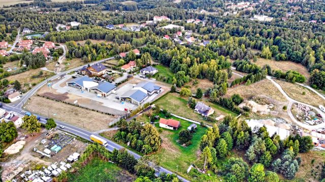 dom wolnostojący, 5 pokoi Polanica-Zdrój, ul. gen. Władysława Sikorskiego. Zdjęcie 2