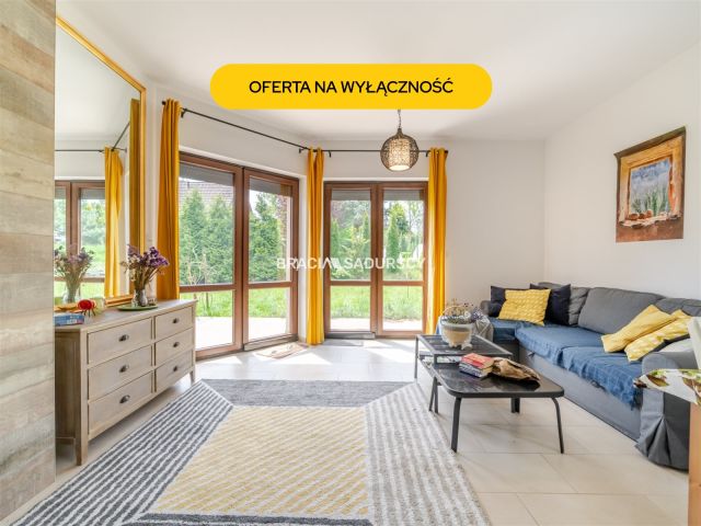 dom wolnostojący, 4 pokoje Siepraw. Zdjęcie 1
