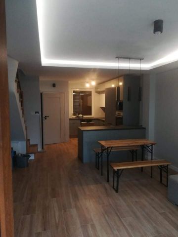 bliźniak, 5 pokoi Kłodawa, ul. 3 Maja. Zdjęcie 1