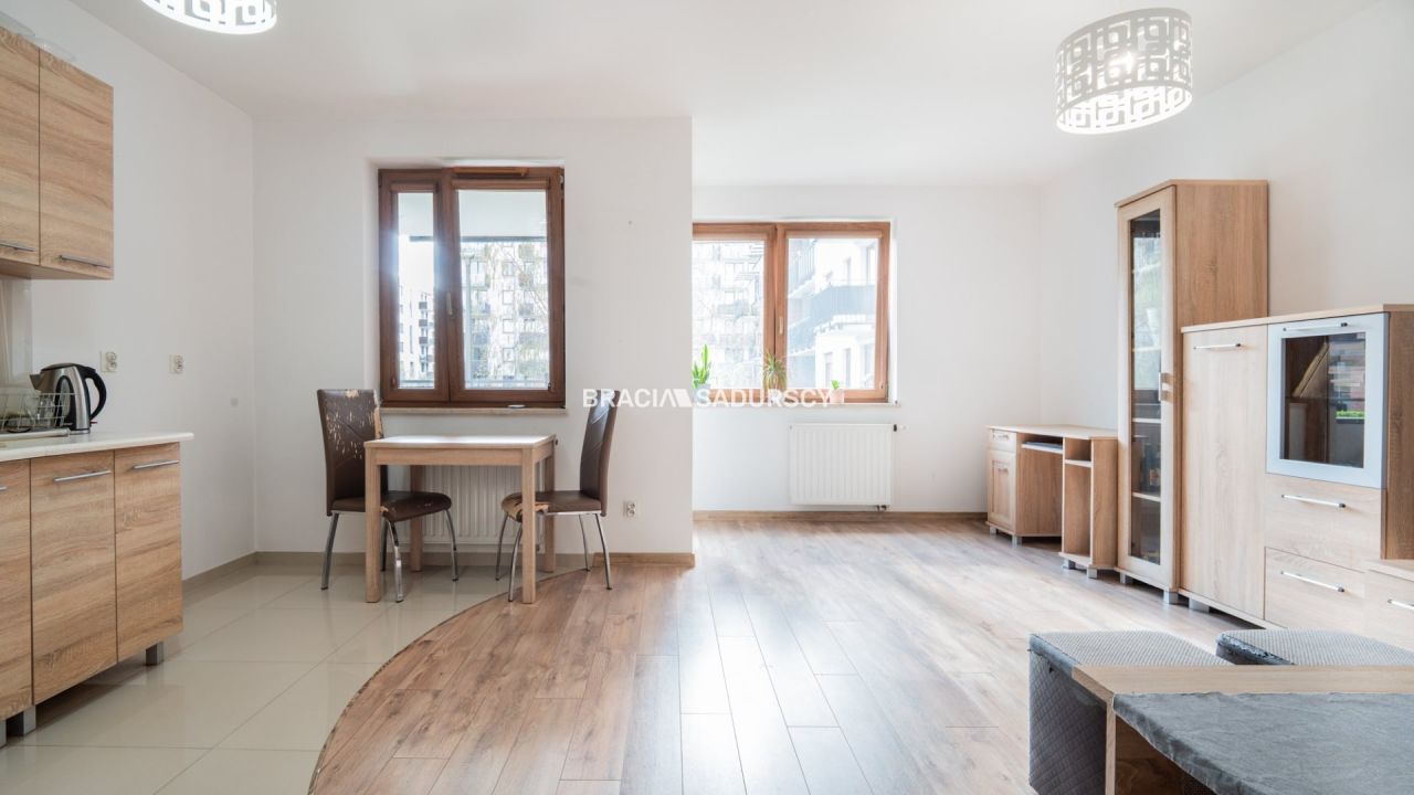 Mieszkanie 3-pokojowe Kraków Grzegórzki, ul. Grzegórzecka. Zdjęcie 3