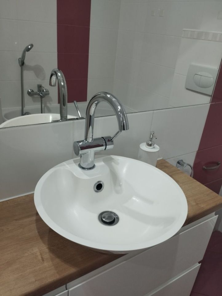 Mieszkanie 3-pokojowe Kielce, ul. Elizy Orzeszkowej. Zdjęcie 2