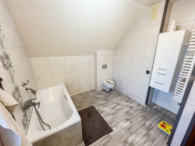 dom wolnostojący, 5 pokoi Ostrowiec Świętokrzyski, ul. Bałtowska. Zdjęcie 18