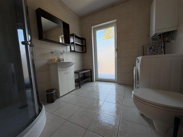 Mieszkanie 4-pokojowe Karpacz, ul. Komuny Paryskiej. Zdjęcie 8