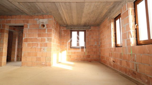 dom wolnostojący, 6 pokoi Ubrzeż. Zdjęcie 10