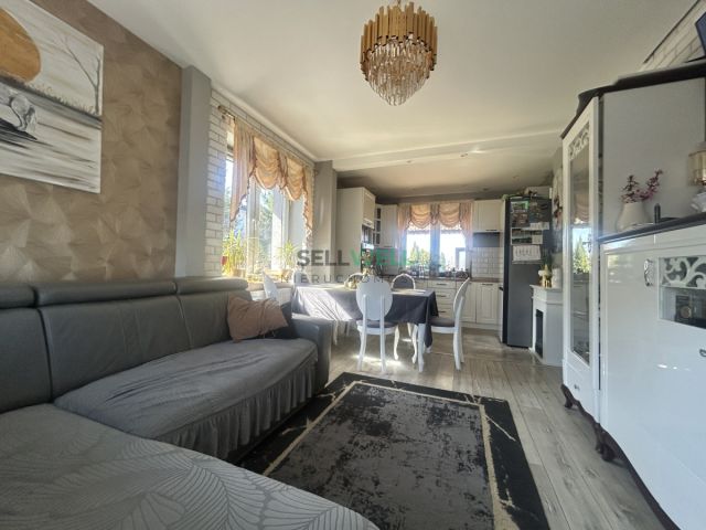 dom wolnostojący, 5 pokoi Łódź Górna, ul. Bronisin. Zdjęcie 2