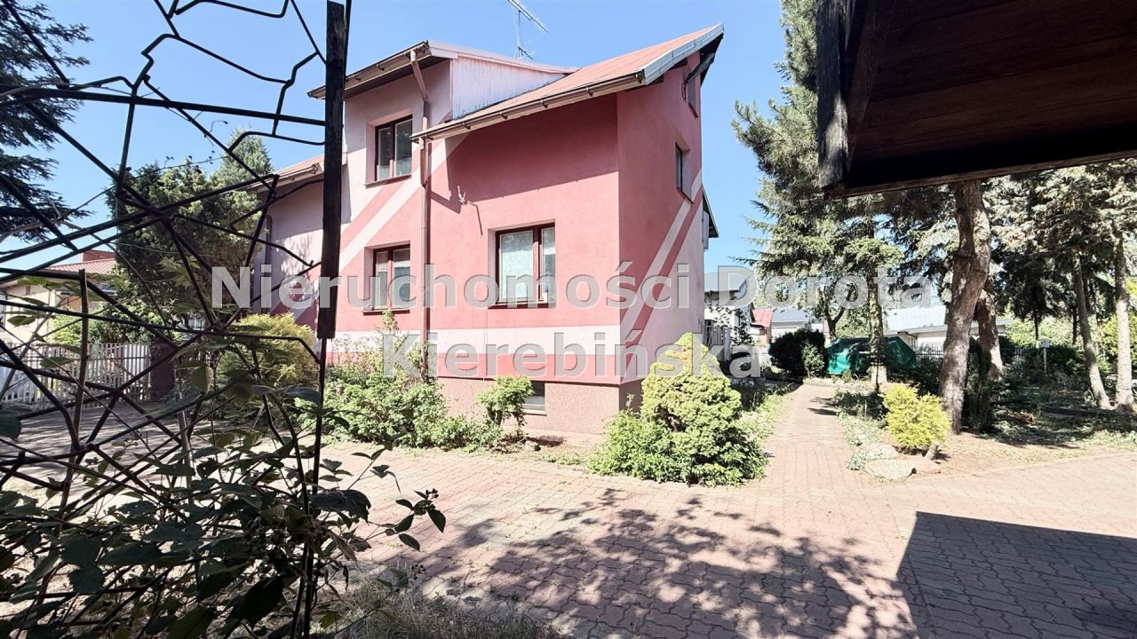 dom wolnostojący, 9 pokoi Ujazd. Zdjęcie 25