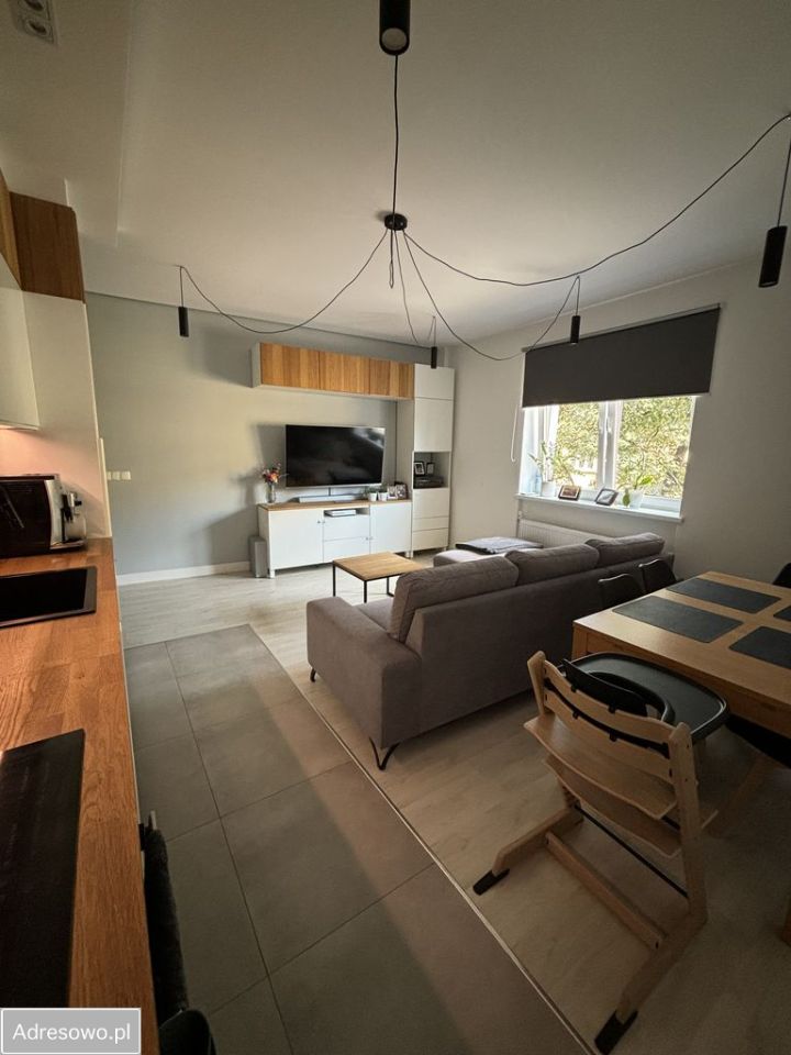 Mieszkanie 3-pokojowe Katowice Śródmieście, ul. Bartosza Głowackiego. Zdjęcie 2