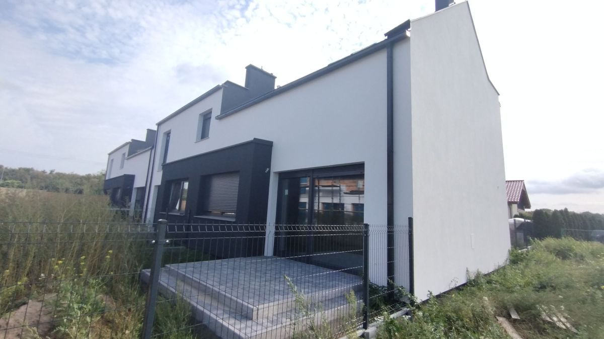 dom, 5 pokoi Leszno Gronowo, ul. Kresowa. Zdjęcie 6