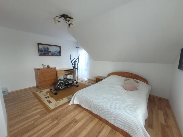 dom wolnostojący, 5 pokoi Korzeniste. Zdjęcie 13