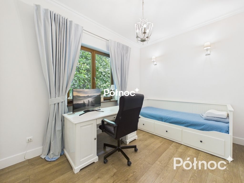 dom wolnostojący, 6 pokoi Rzeszotary, ul. Piastowska. Zdjęcie 8