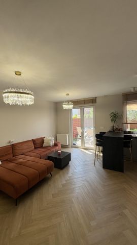 bliźniak, 3 pokoje Nowa Wola, ul. Frezji. Zdjęcie 2