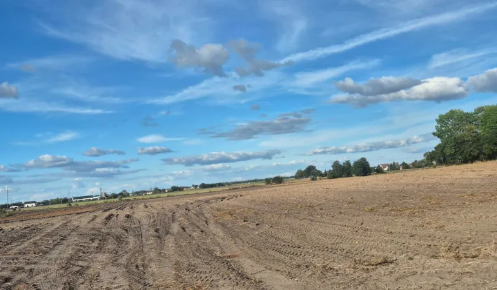 Działka rolna Milęcin