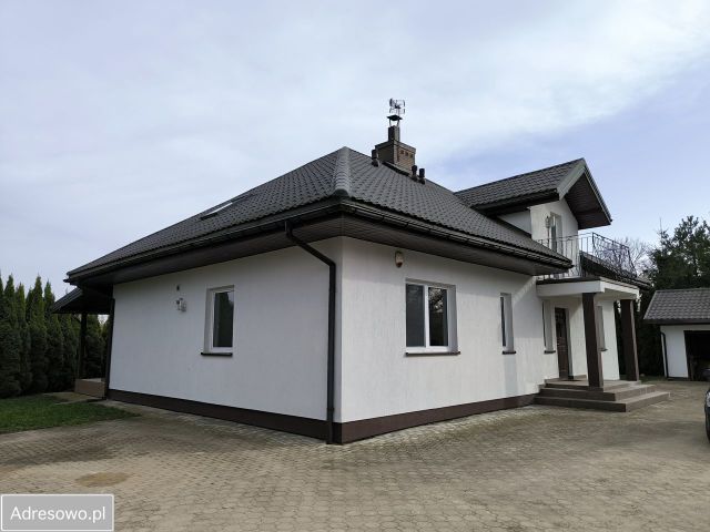 dom wolnostojący, 7 pokoi Dobrzyniówka. Zdjęcie 1