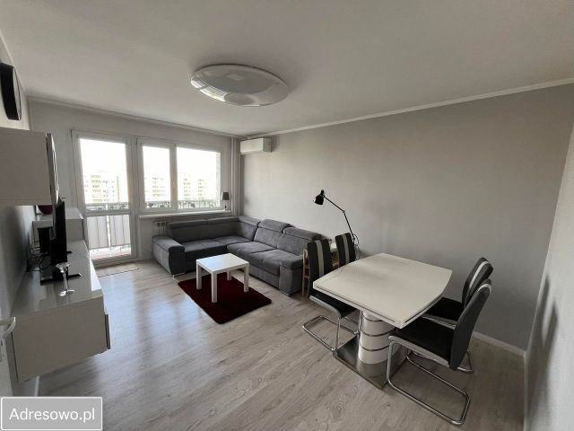Mieszkanie 3-pokojowe Warszawa Mokotów, ul. Irysowa. Zdjęcie 1