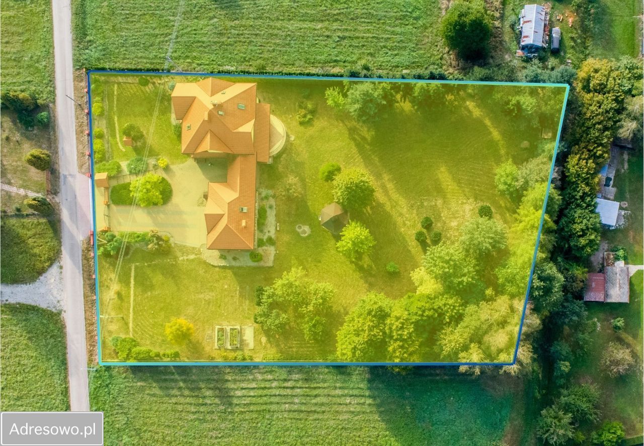 dom wolnostojący, 8 pokoi Szczepańcowa. Zdjęcie 3