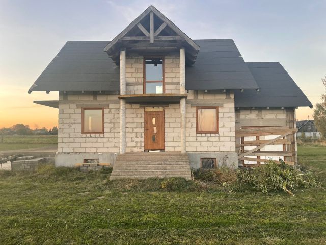 dom wolnostojący, 6 pokoi Skurpie. Zdjęcie 1