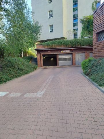 Garaż/miejsce parkingowe Warszawa Ursynów, ul. Nugat. Zdjęcie 2