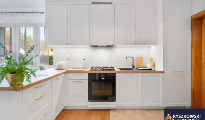 dom wolnostojący, 5 pokoi Zwierzyniec, ul. Leśna