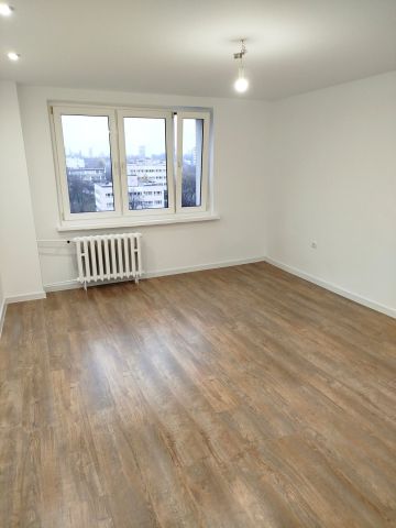 Mieszkanie 3-pokojowe Jastrzębie-Zdrój, ul. Kaszubska. Zdjęcie 1