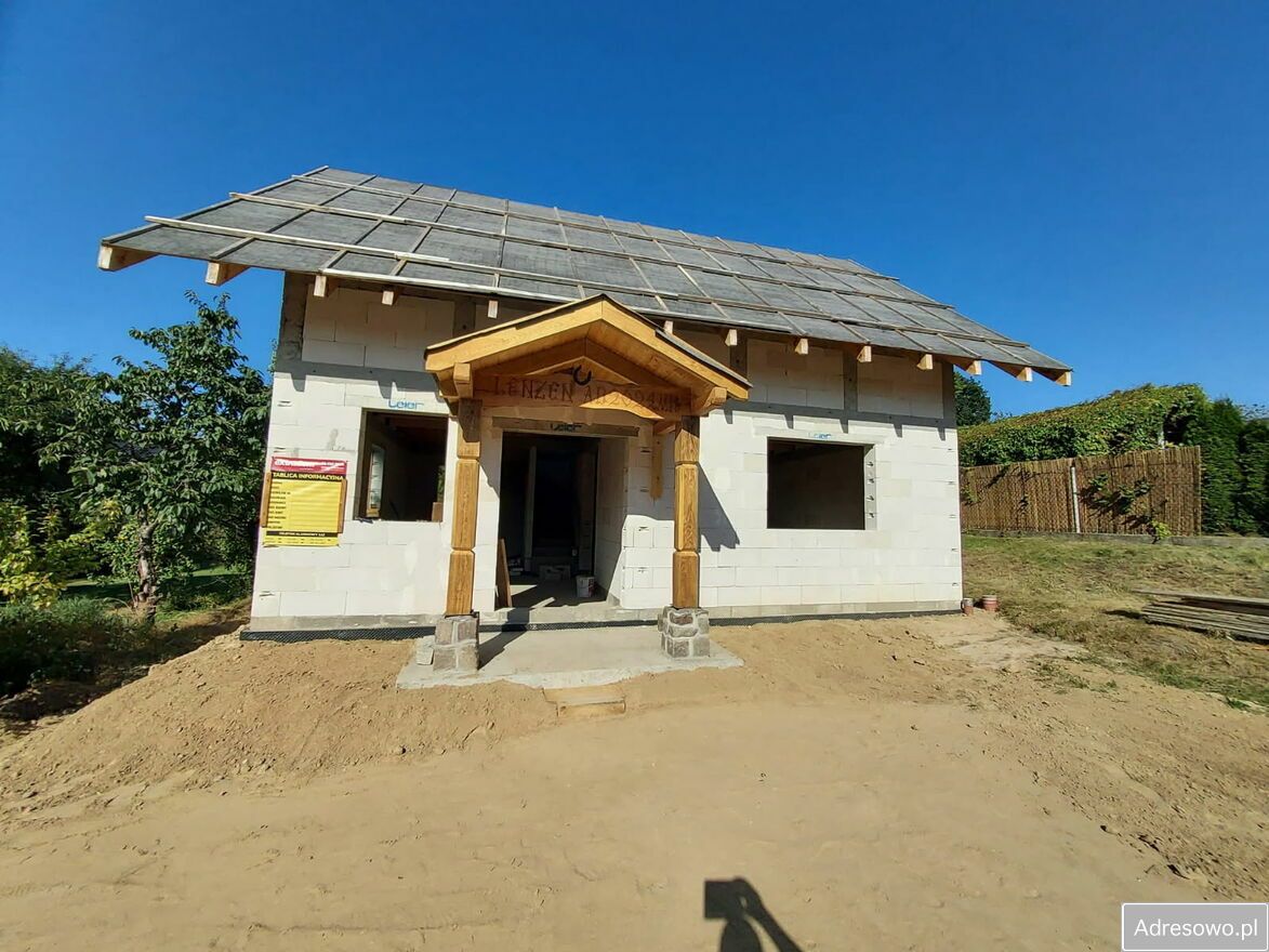 dom wolnostojący, 5 pokoi Łęcze. Zdjęcie 1