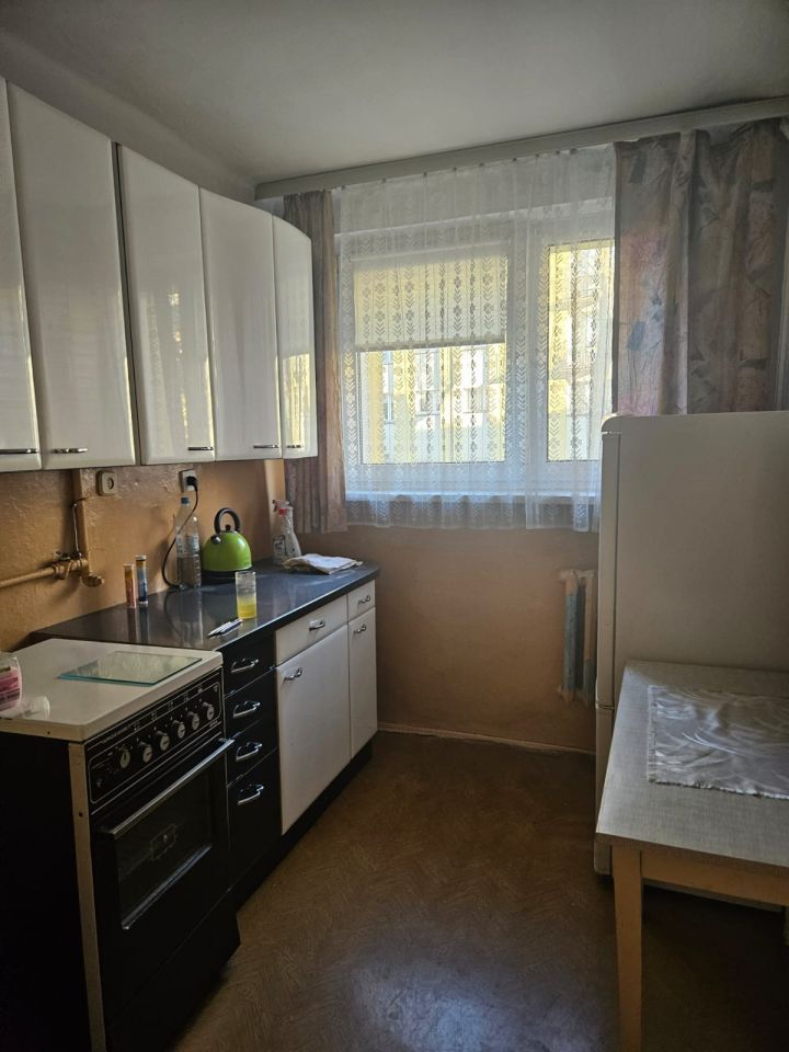 Mieszkanie 2-pokojowe Radomsko Centrum, ul. Piastowska. Zdjęcie 3