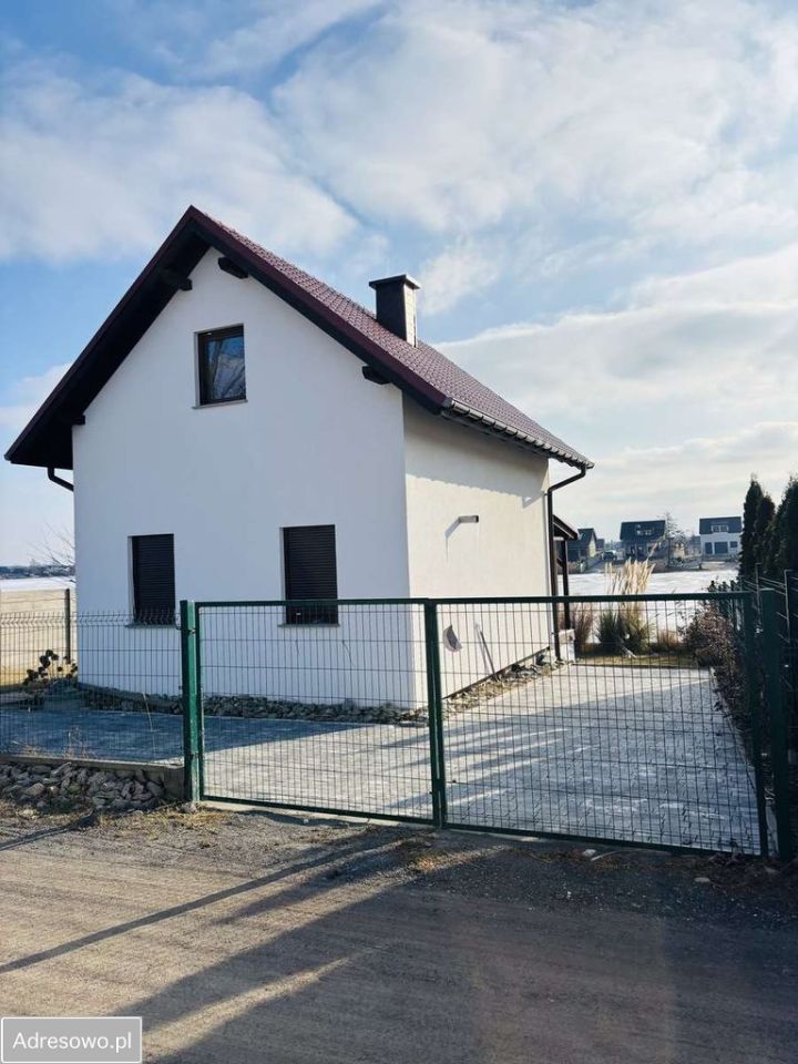 dom wolnostojący, 4 pokoje Spalona. Zdjęcie 6