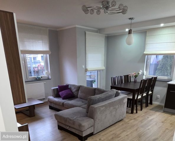 Mieszkanie 3-pokojowe Radwanice, ul. Dębowa. Zdjęcie 1