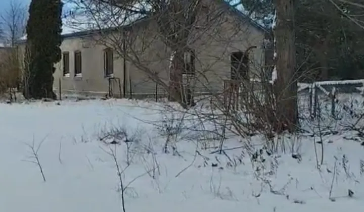 dom wolnostojący, 4 pokoje Złotniki, Zlotniki