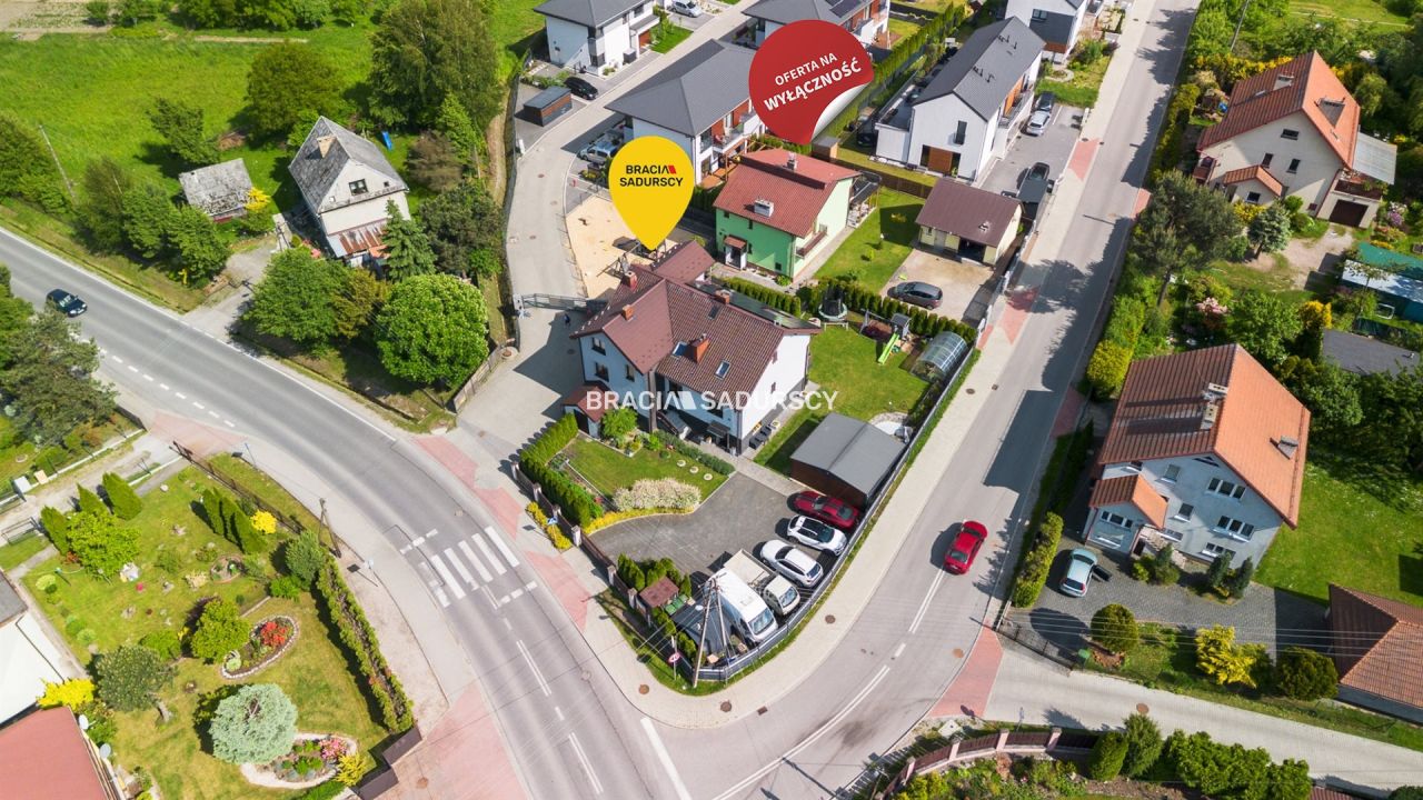 dom wolnostojący, 12 pokoi Skawina, ul. Korabnicka