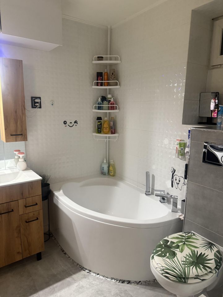 dom wolnostojący, 4 pokoje Zalesie. Zdjęcie 6