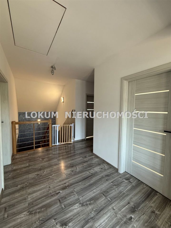 dom wolnostojący, 6 pokoi Zebrzydowice. Zdjęcie 18