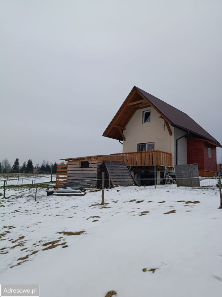 dom wolnostojący, 3 pokoje Równia. Zdjęcie 3