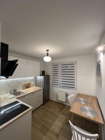 Mieszkanie 1-pokojowe Jelenia Góra Zabobrze, ul. Jana Kiepury. Zdjęcie 1