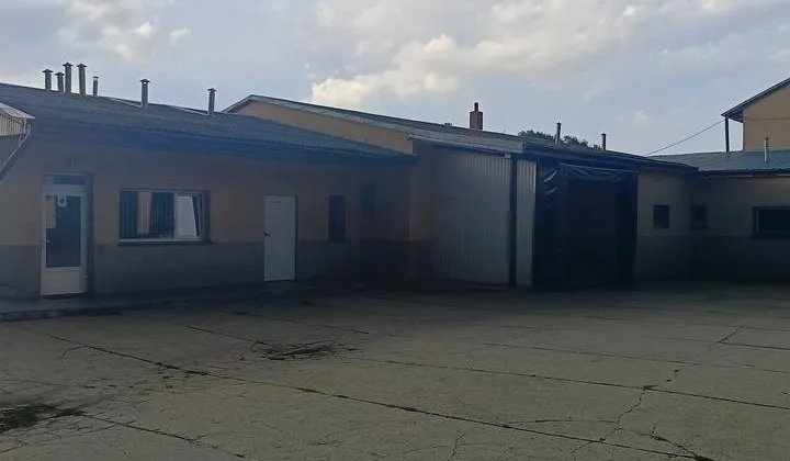 Hala/magazyn Ślubowo