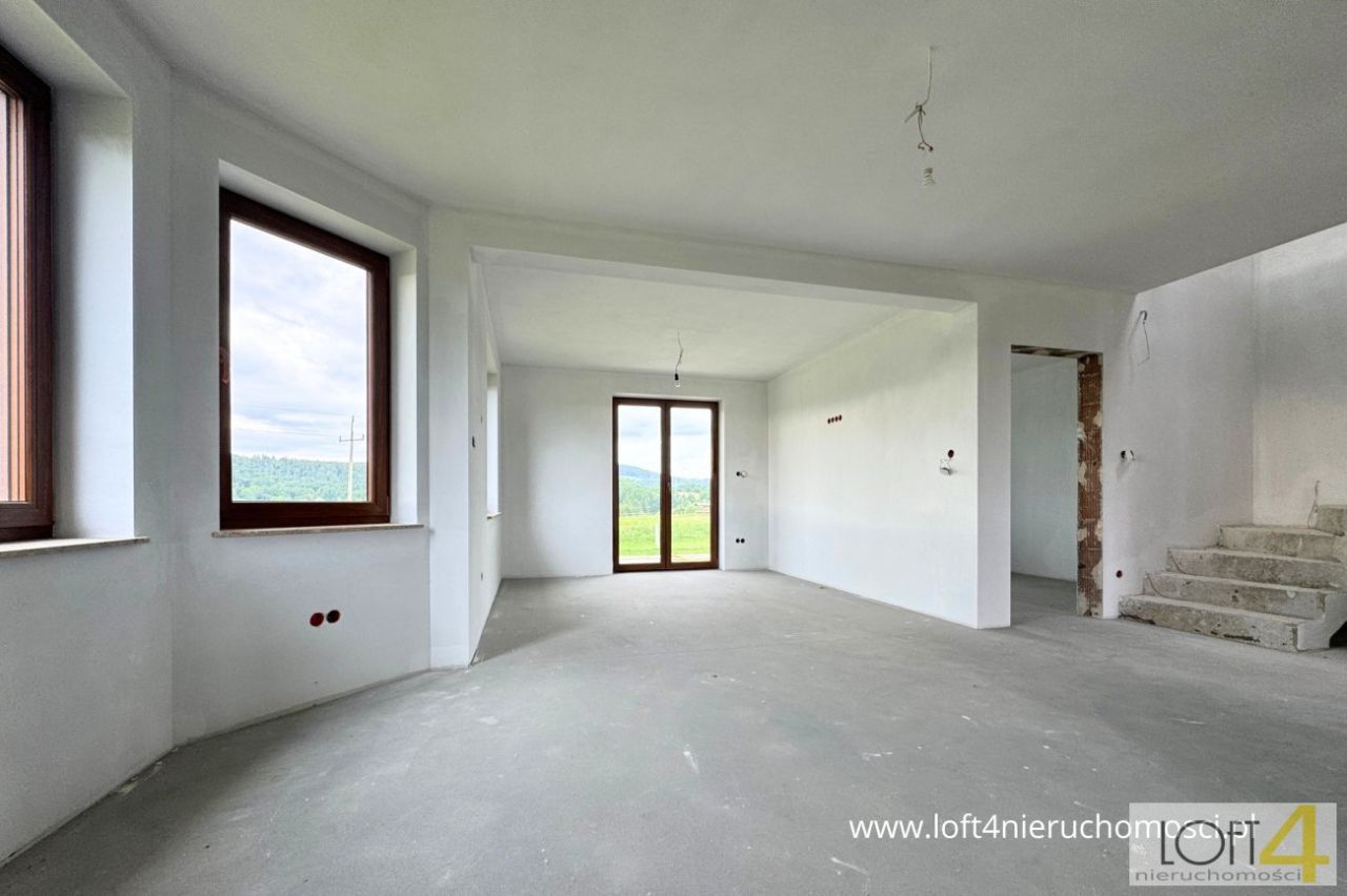 dom wolnostojący, 6 pokoi Lipnica Murowana. Zdjęcie 10