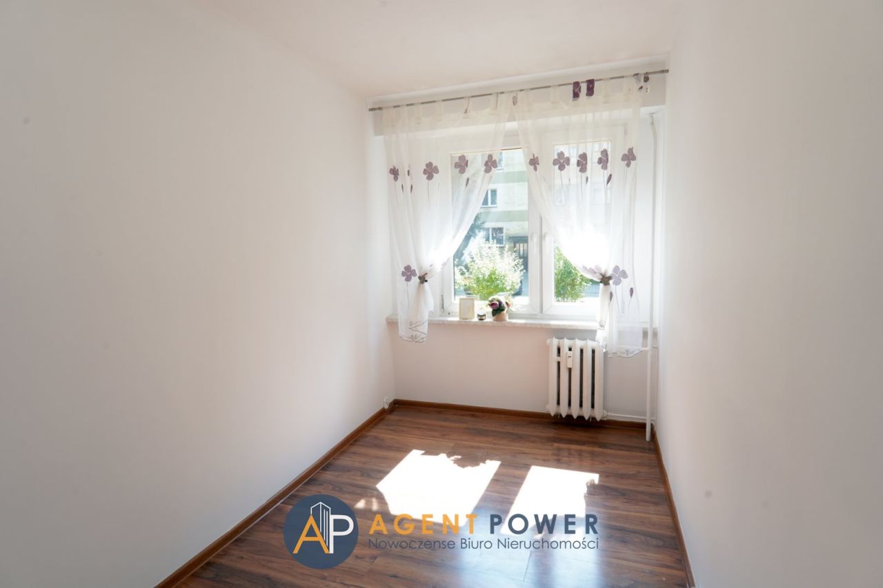 Mieszkanie 4-pokojowe Klucze, ul. Sosnowa. Zdjęcie 3